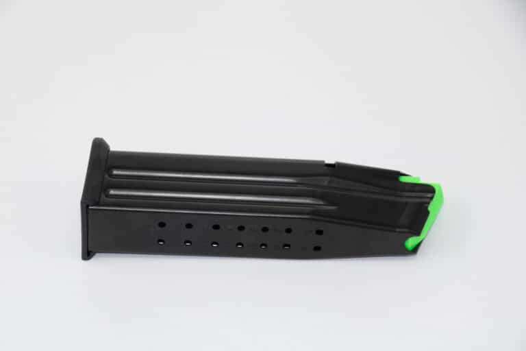 MecGar 2011 Magazin 18rds