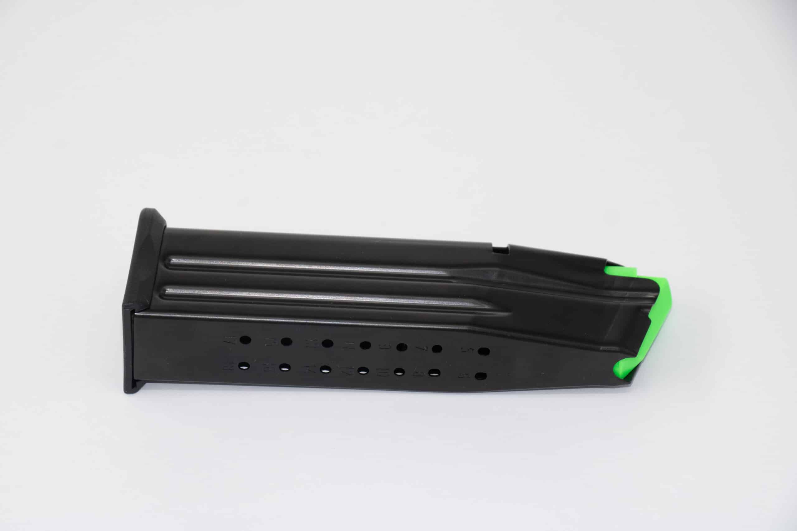 MecGar 2011 Magazin 18rds